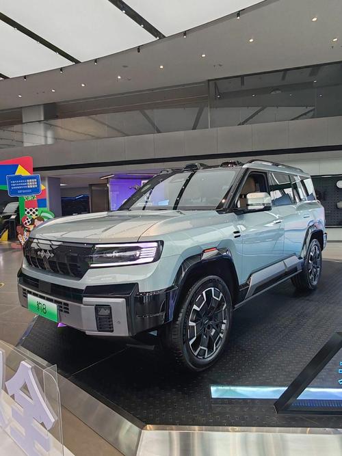 广州253比亚迪方程豹硬派越野的爆款，英菲尼迪35周年与你共成长